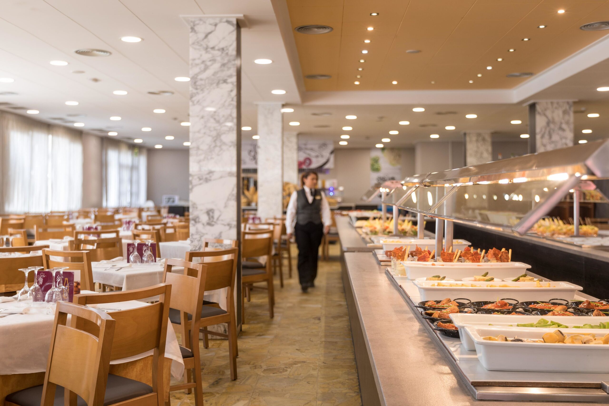 006-R-restaurant_73152021